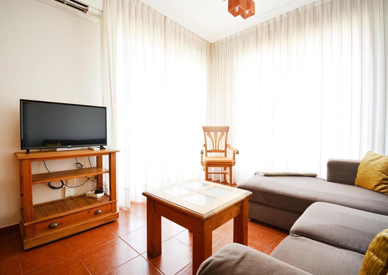 Galihost - Apartamento Con Piscina En El Centro De Sanxenxo Buitenkant foto
